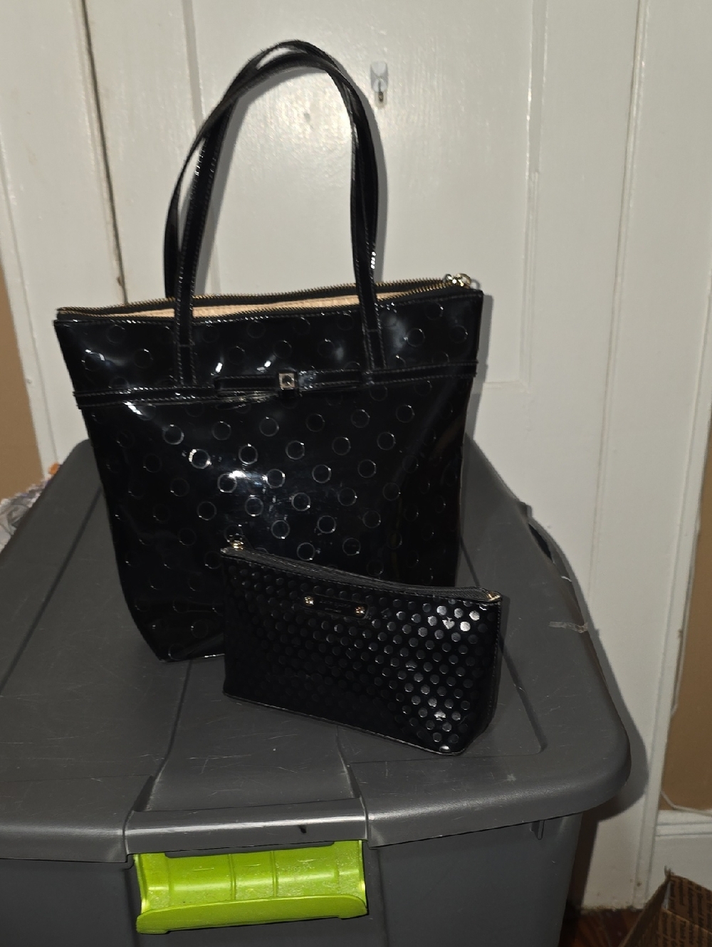 KAYE SPADE CAMILLA ST. JERALYN FAUX PATENT LEATHER TOTE WITH COSMETIC POUCH